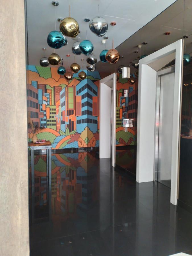 Hotel Maxone Premier Melawai Yakarta Exterior foto